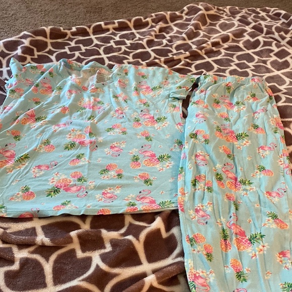 Secret Treasures Other - Secret treasure pajamas